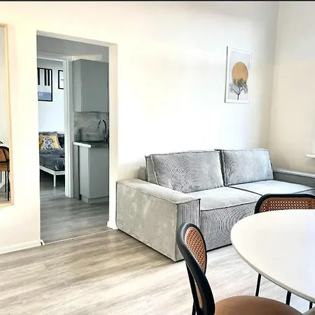 Apartment Platinium White - Aleja 44